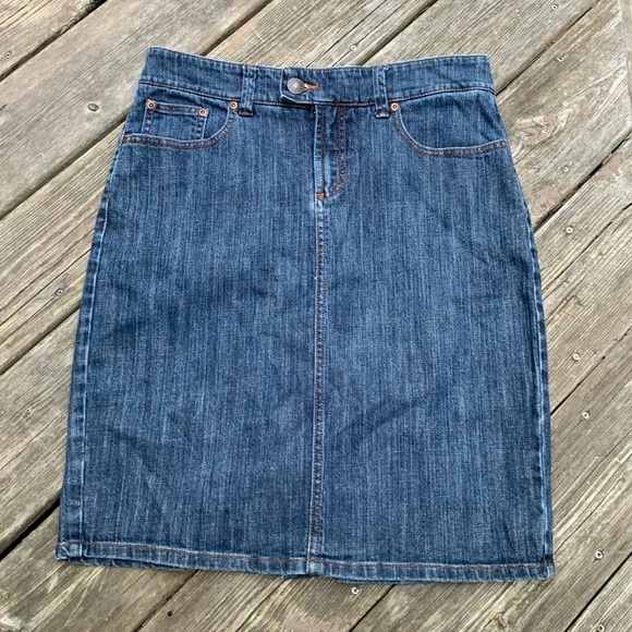 TOMMY HILFIGER Denim Knee Length Dark Wash Straight Skirt Regular Size Large - Picture 9 of 10